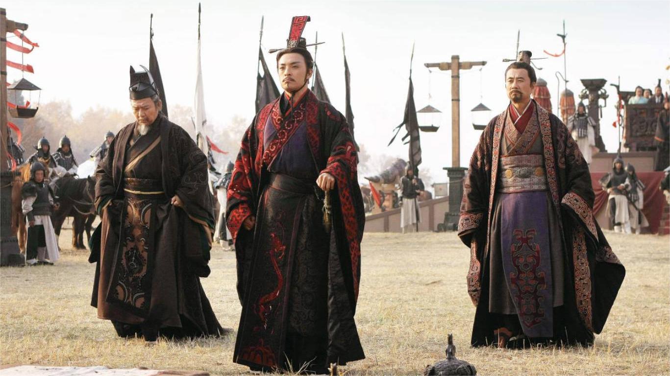 《秦吏》