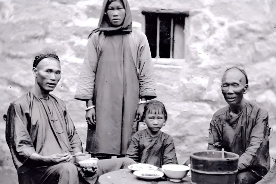 满清在网上被人人喊打的原因是什么？