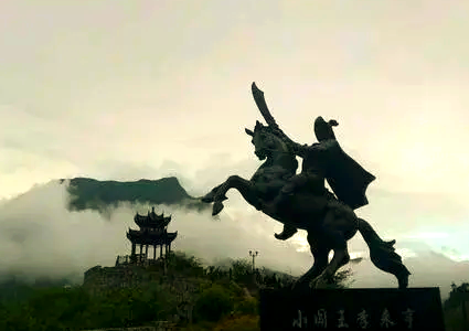 孤峰绝壁铸忠魂-李来享